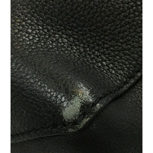 Louis Vuitton LockMe Cartable Shoulder Bag White - Picture 3 of 6